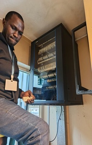 mora_technician_191x300